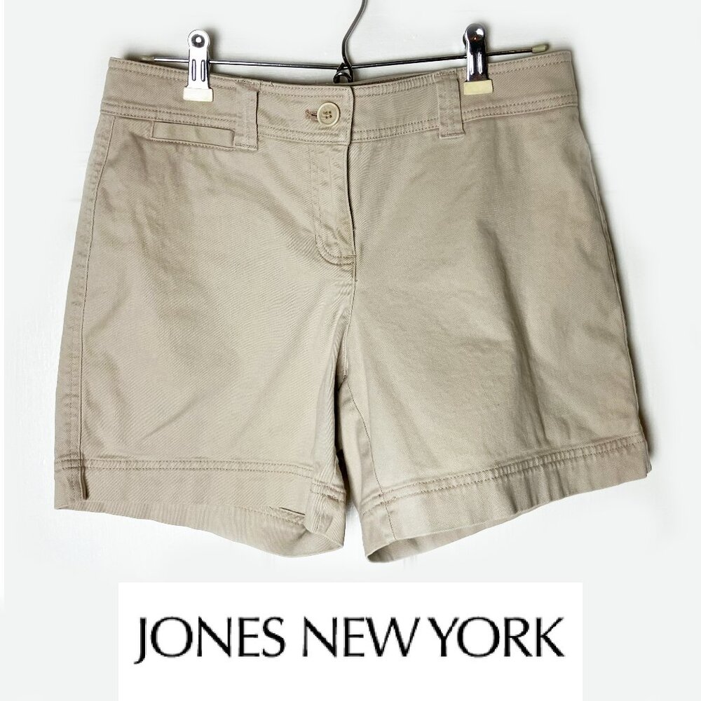 Jones New York Beige Sport Petite Stretch Shorts Size 4P